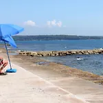 Appartamento Family Friendly Seaside Novigrad - 7118 Novigrad Istria