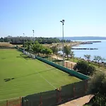 Family Friendly Seaside Novigrad - 7118 Appartamento *