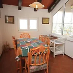 Family Friendly Seaside Novigrad - 7118 Novigrad Istria