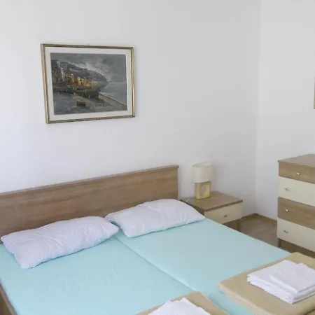 Family Friendly Seaside Novigrad - 7118 公寓 Novigrad Istria