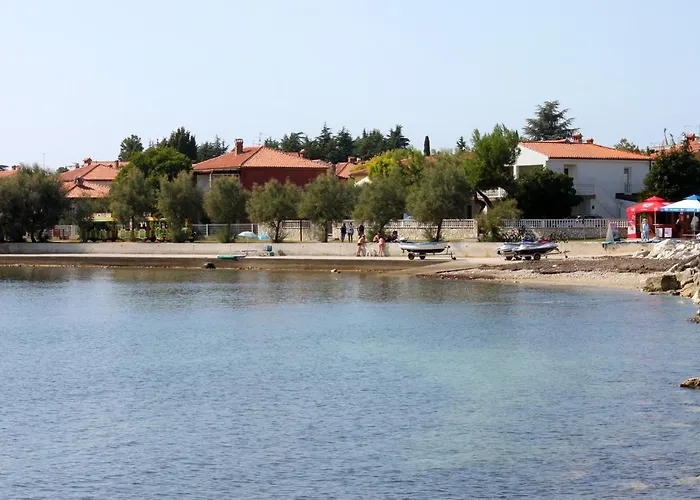 Family Friendly Seaside Novigrad - 7118 * Novigrad Istria
